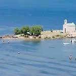 Holiday home Lovely In Jovici Jovici (Zadar)