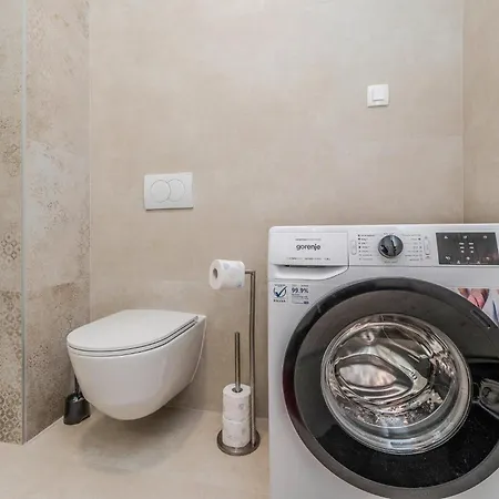Hébergement de vacances 4 Bedroom Cozy In Jovici Jovici (Zadar)
