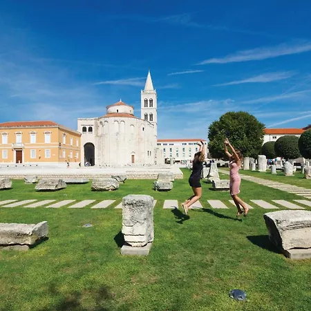 Lovely In Jovici