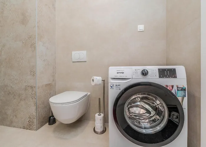 Dom wakacyjny 4 Bedroom Cozy In Jovici Jovici (Zadar)